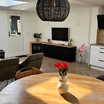 Cosy In Beautiful Walking And Cycling Surroundings *