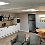 Cosy In Beautiful Walking And Cycling Surroundings