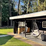Cosy In Beautiful Walking And Cycling Surroundings