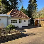 Cosy In Beautiful Walking And Cycling Surroundings Semesterbostad Epe