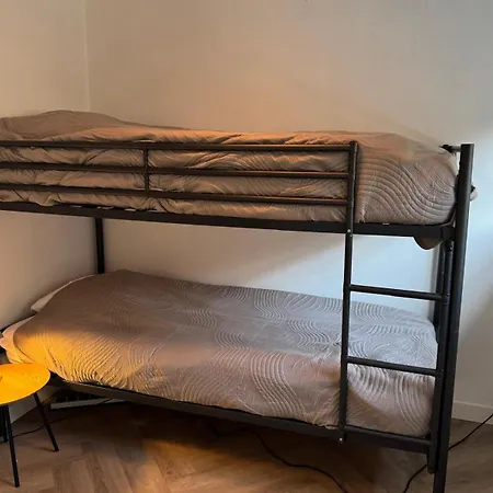 Cosy In Beautiful Walking And Cycling Surroundings בית נופש