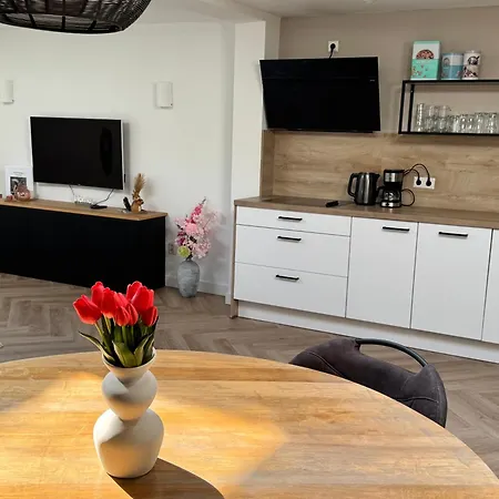 Cosy In Beautiful Walking And Cycling Surroundings Feriehus