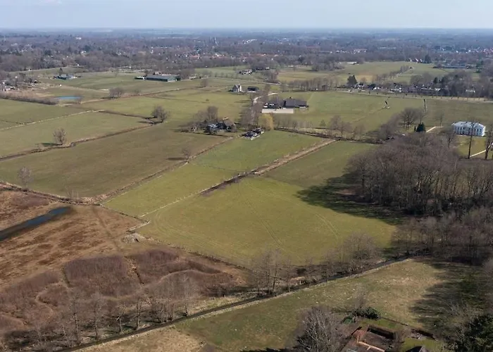 Cosy In Beautiful Walking And Cycling Surroundings