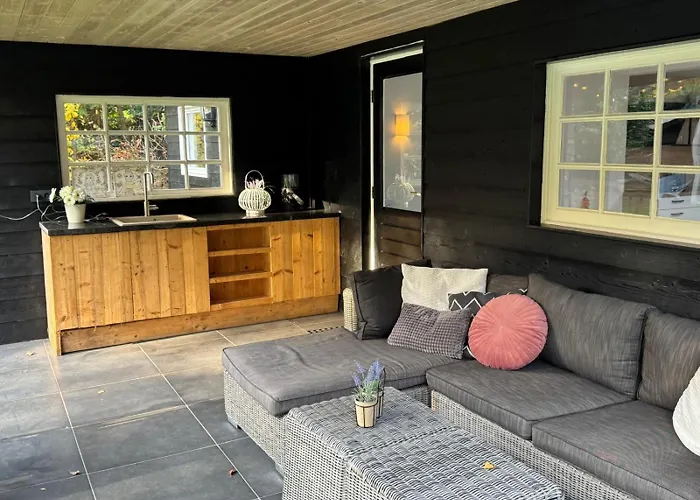 Cosy In Beautiful Walking And Cycling Surroundings * Epe