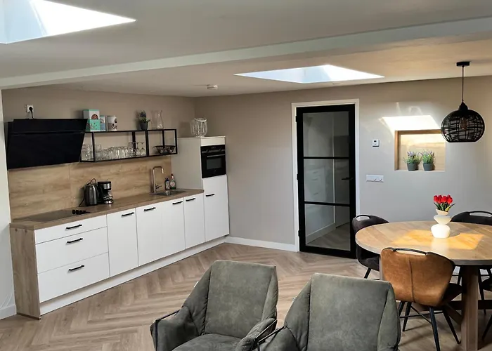 Cosy In Beautiful Walking And Cycling Surroundings