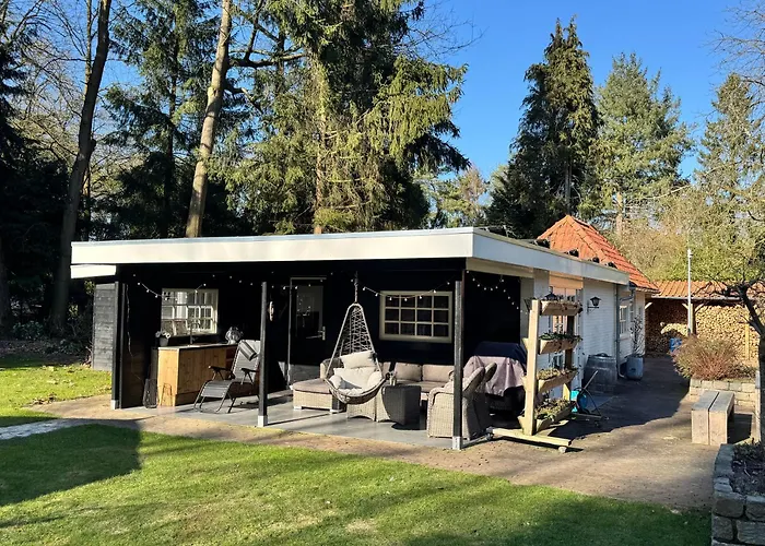 Cosy In Beautiful Walking And Cycling Surroundings