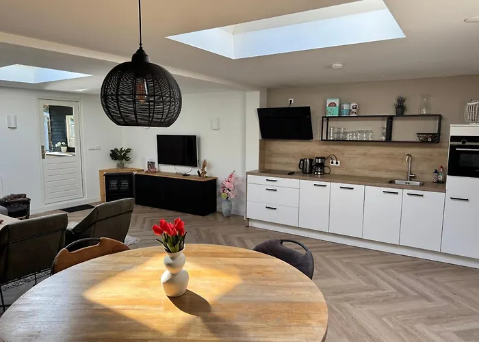 Cosy In Beautiful Walking And Cycling Surroundings * Epe