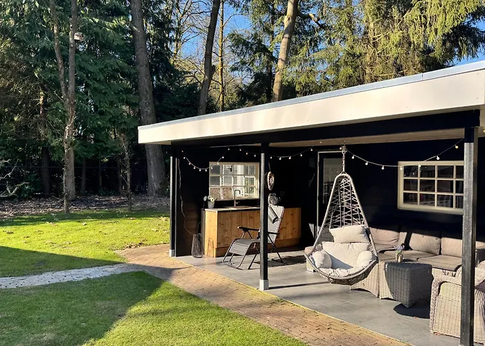 Cosy In Beautiful Walking And Cycling Surroundings